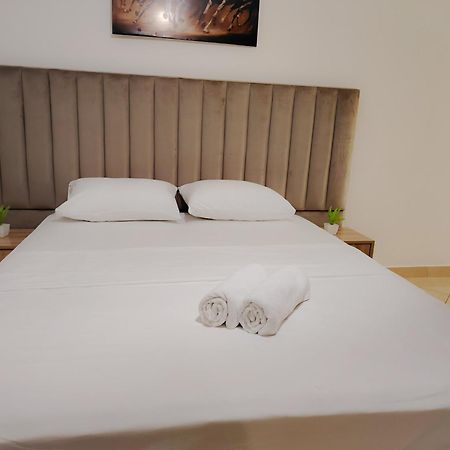 Nouveau Appartement Prestige Avec Vue Paronamique Tânger Exterior foto