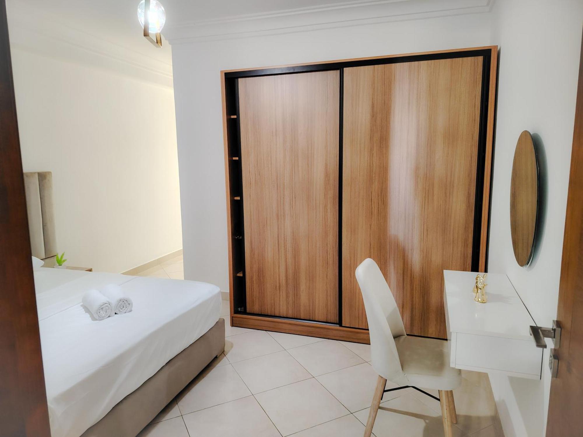 Nouveau Appartement Prestige Avec Vue Paronamique Tânger Exterior foto